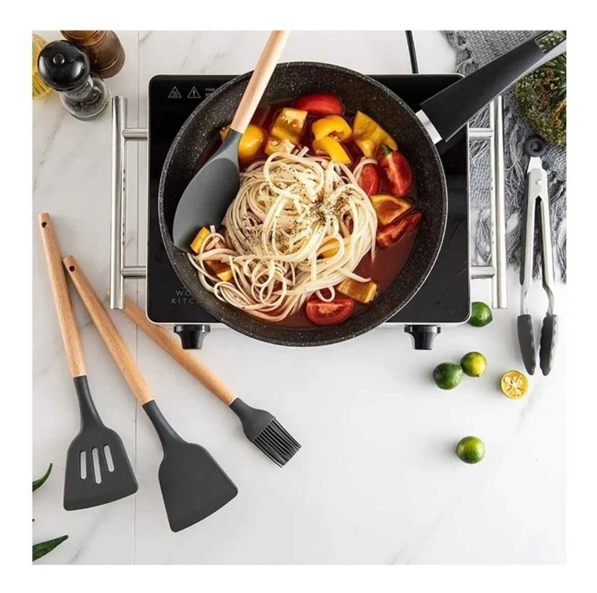 Set De 12 Utensilios Para La Cocina En Silicona Color Negro